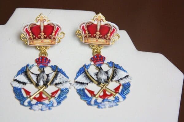 SOLD! 4020 Medieval Hand Painted Heraldic Eagle Crown Studs Earrings - Image 7