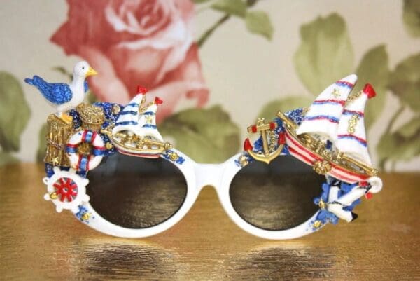SOLD! 4024 Nautical Hand Painted Ship Seagull Embellished Sunglasses - Image 3