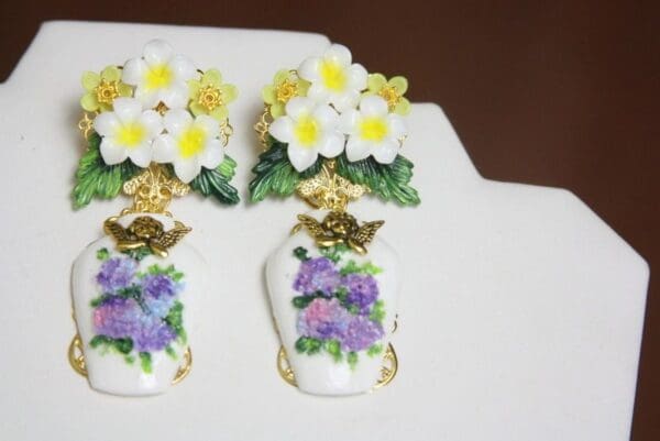 SOLD! 4027 Sicilian Vase Hand Painted Lemon Flowers Studs Earrings - Image 7
