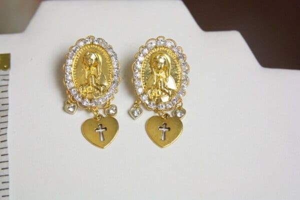 SOLD! 4064 Virgin Mary Madonna Gold Tone Metal Earrings Studs - Image 3