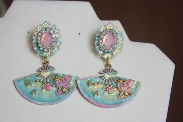 SOLD! 4081 Fan Victorian Hand Painted Fan Hands Dangle Earrings Studs - Image 5