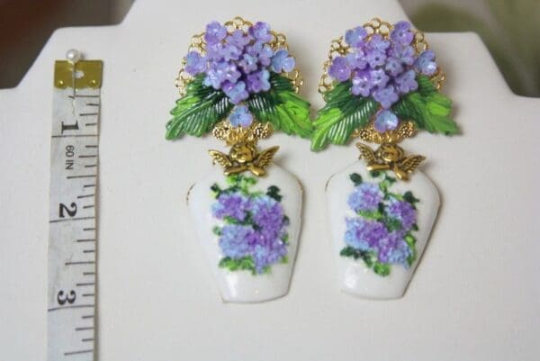 SOLD! 4113 Baroque Hydrangea Vase Cherub Studs - Image 4