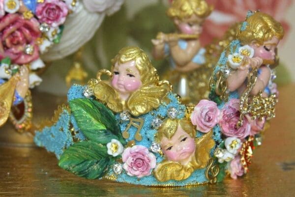 SOLD! 4133 Baroque Cherubs Angels Tall Hand Painted Crown Headband - Image 9