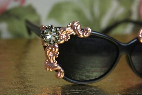 SOLD! 4142 Baroque Crystal Horse Irregular Embellished Sunglasses - Image 3