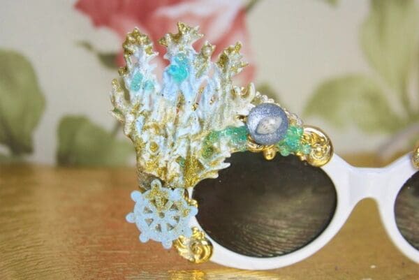SOLD! 4148 Baroque Mermaid Nautical Coral reef Embellished Sunglasses - Image 10