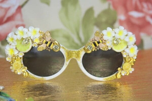 SOLD! 4160 Baroque Lemon Fruit Gold Dust Enamel Bees Embellished Sunglasses - Image 5