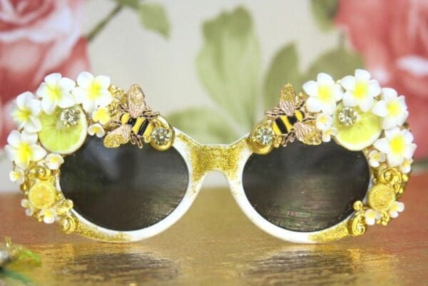SOLD! 4160 Baroque Lemon Fruit Gold Dust Enamel Bees Embellished Sunglasses - Image 7