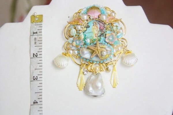 SOLD! 4204 Birth Of Venus Botticelli Stunning Huge Crystal Brooch - Image 10