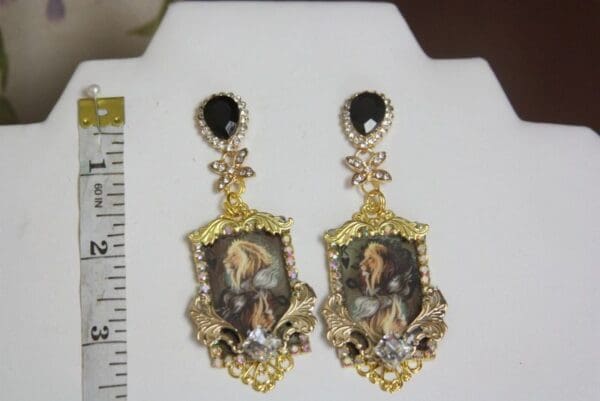 SOLD! 4217 Playing Cards King Of Hearts Cameo Earrings Studs - Image 6