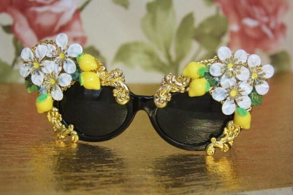 SOLD! 4221 Baroque Lemon Fruit Gold Dust Enamel Bees Embellished Sunglasses - Image 8