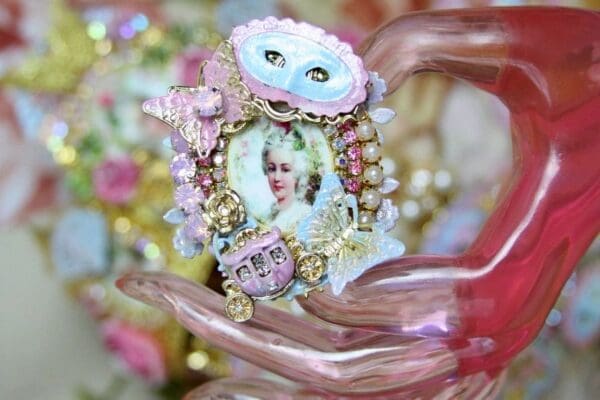 SOLD! 4229 Hand Painted Large Marie Antoinette Butterfly Adjustable Cocktail Huge Ring