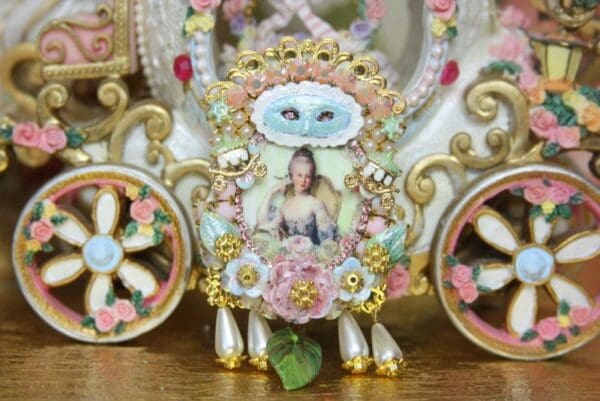 SOLD! 4260 Young Marie Antoinette Mask Hand Painted Huge Crystal Brooch - Image 2