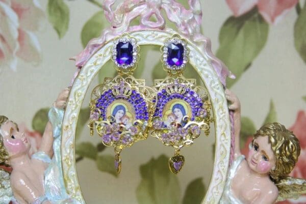 SOLD! 4298 Virgin Mary Madonna Cameo Lavender Flowers Blue Crystal Earrings Studs - Image 5