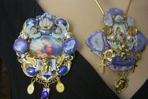 SOLD! 4300 Genuine Solar Quartz Unique Virgin Mary Madonna Crown Jesus Huge Crystal Brooch - Image 2