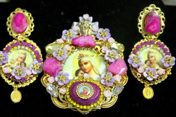 SOLD! 4301 Set Of Genuine Solar Quartz Fuchsia Unique Virgin Mary Madonna Crown Jesus Huge Crystal Brooch - Image 7