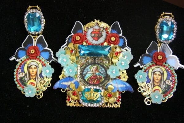 SOLD! 4326 Set Of Madonna Virgin Mary Stain Glass Butterfly Huge Crystal Brooch - Image 8