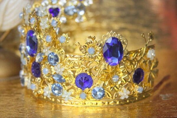 SOLD! 4385 Baroque Blue crystal Flower Leaf Crystal Crown Headband - Image 9