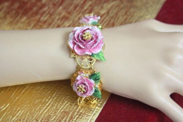 SOLD! 4436 Hand Painted Roses Baroque Bracelet