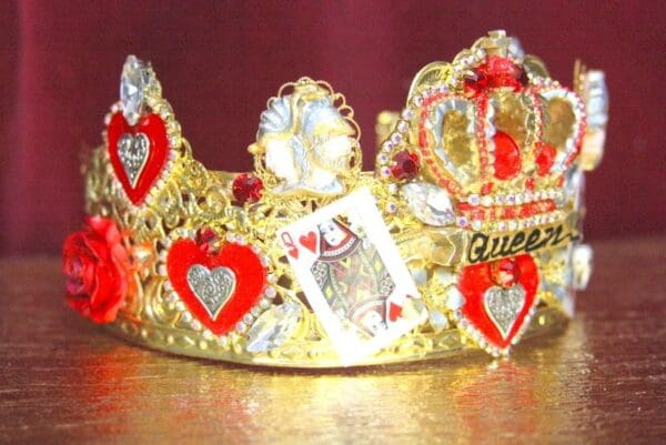 SOLD! 4448 Baroque La Moda Queen Of Hearts Crystal Crown Headband - Image 6