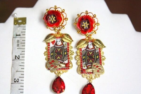 SOLD! 4449 Baroque Designer Inspired Queen Of Hearts Cards Studs Earrings - Image 7