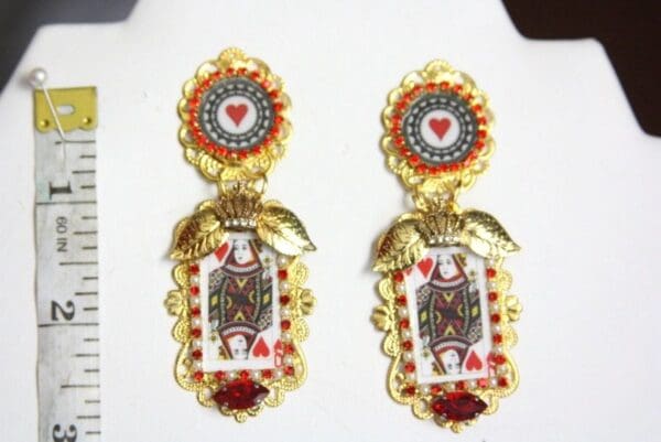 SOLD! 4450 Baroque Designer Inspired Queen Of Hearts Cards Studs Earrings - Image 5