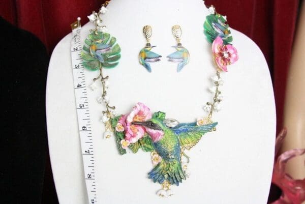 SOLD! 4469 Set Huge Hand Painted 3D Effect Vivid Hummingbird Lilly Of The Valley Necklace + Earrings - Image 4