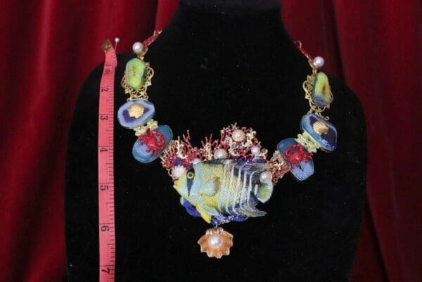 SOLD! 4545 Genuine Agate Hand Painted 3D Effect Vivid Fish Crabs Necklace - Image 6