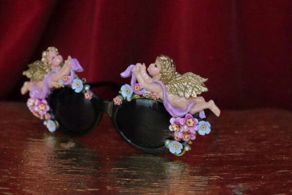 SOLD! 4547 Baroque Faced Cherubs Angels Hand Painted Embellished Sunglasses - Image 4