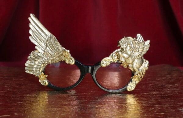 SOLD! 4706 Baroque Gold Winged Pegasus Baroque Sunglasses - Image 5