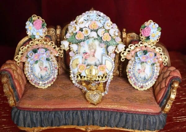 SOLD! 4730 Young Marie Antoinette Hand Painted Lily Of The Valley Fan Massive Brooch - Image 7
