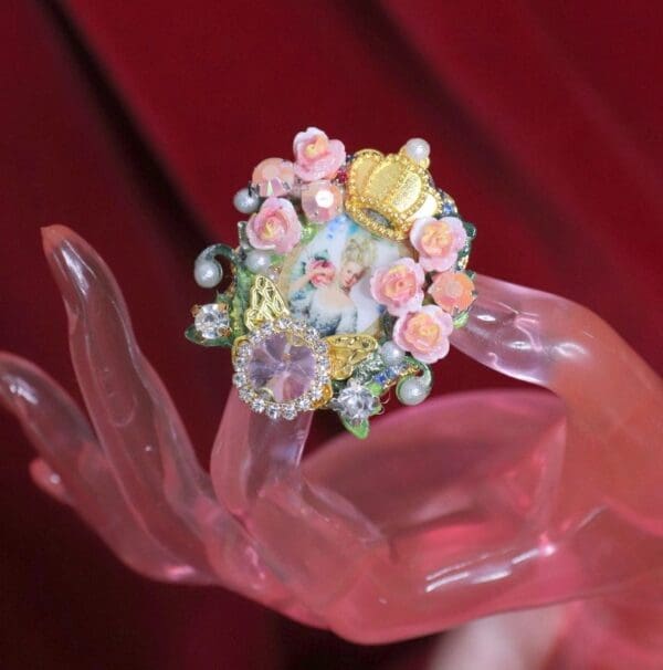 SOLD! 4766 Young Marie Antoinette Hand Painted Roses Crown Cocktail Adjustable Ring - Image 2