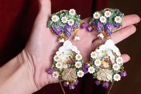 SOLD! 4770 Set Of 2 Matching Brooches+ Earrings French Couple Grapes - Image 6