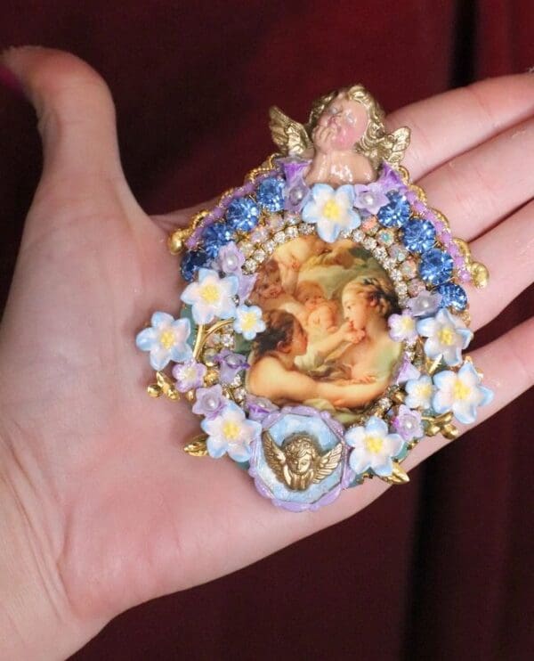 SOLD! 4840 Set Of Rococo Paintings François Boucher Cherub Brooch+ Earrings - Image 6