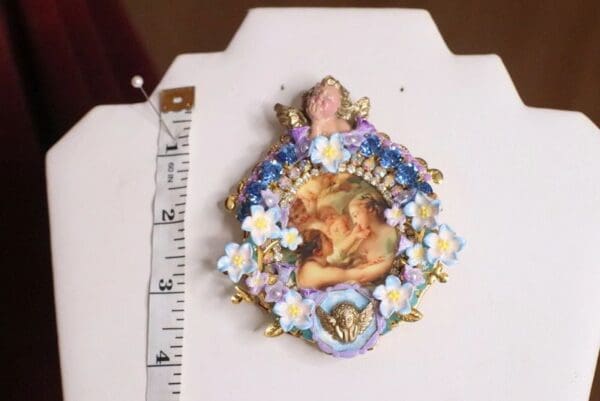 SOLD! 4840 Set Of Rococo Paintings François Boucher Cherub Brooch+ Earrings - Image 7