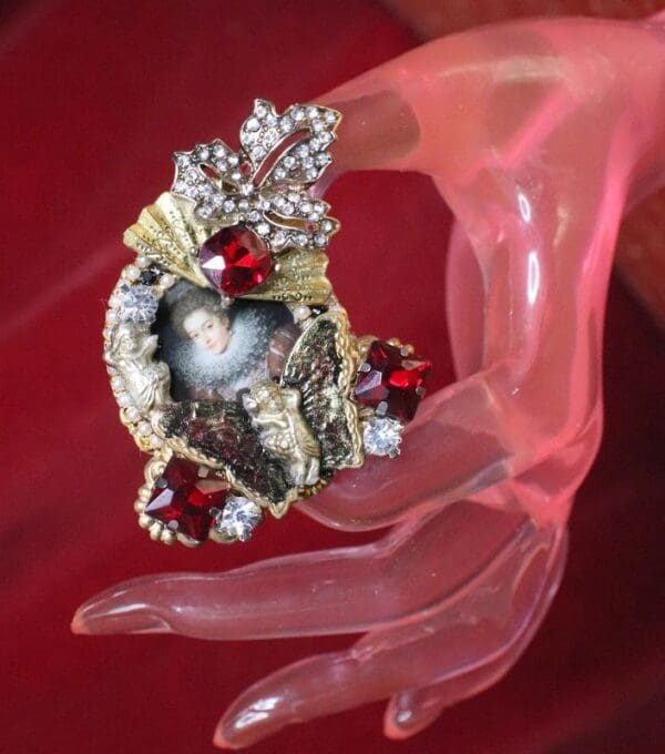 SOLD! 4891 Victorian La Reina Butterfly Crystal Massive Cocktail Adjustable Ring - Image 3