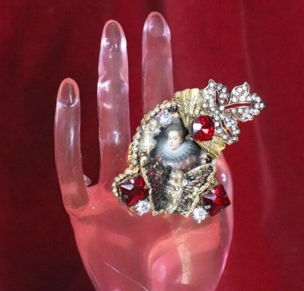 SOLD! 4891 Victorian La Reina Butterfly Crystal Massive Cocktail Adjustable Ring - Image 5