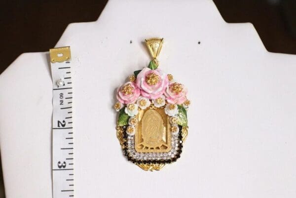 SOLD! 4961 Madonna Virgin Mary Metal Carved Roses Pendant - Image 7