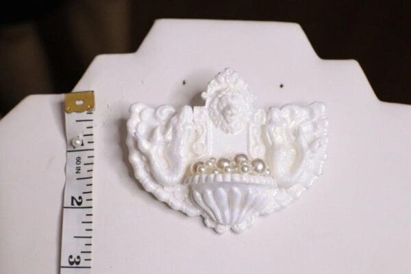 SOLD! 4977 Unusual Baroque Pearlish Lion Fountain Mermaids Pearl Massive Brooch - Image 8