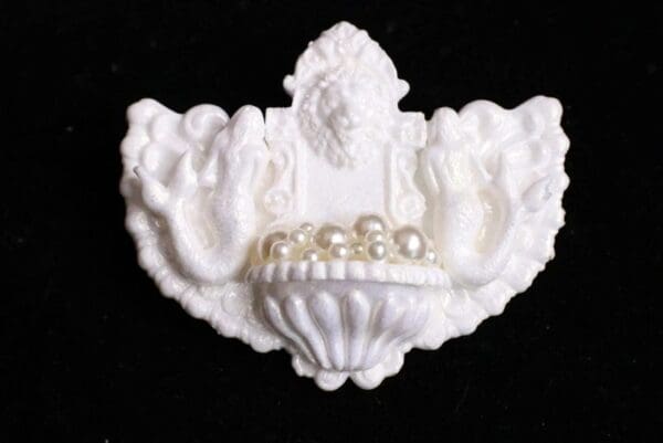 SOLD! 4977 Unusual Baroque Pearlish Lion Fountain Mermaids Pearl Massive Brooch - Image 9