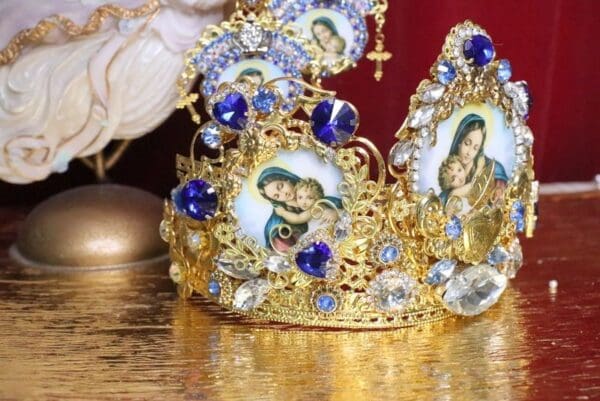 SOLD! 3501 Set Of Virgin Mary Madonna Cameo Blue Crystal Stunning Crown+ Earrings - Image 10