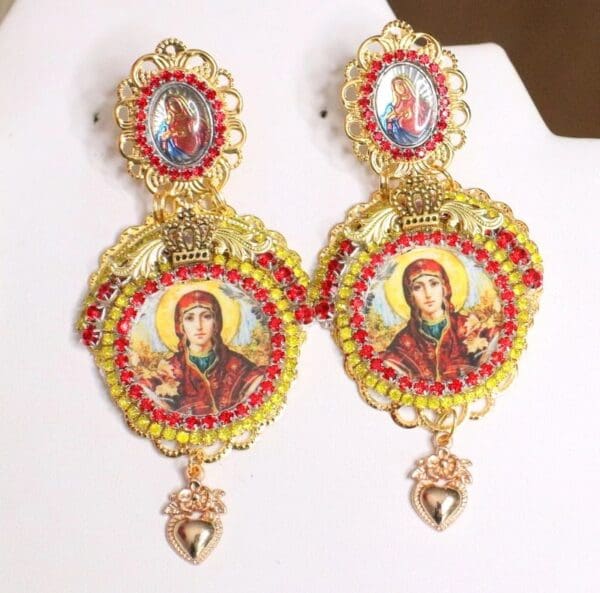 SOLD! 5153 Virgin Mary Madonna Cameo Red Rhinestone Earrings Studs - Image 3