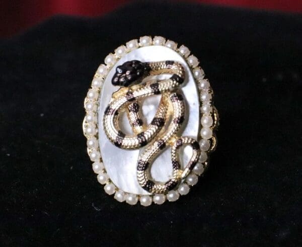 SOLD! 5413 Genuine Huge Mother OF Pearls Snake Cocktail Adjustable Ring - Image 3