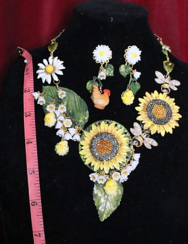 SOLD! 5446 Set Of Hand Painted Rooster Enamel Sunflowers Bee Chicks Necklace+ Earrings - Image 7