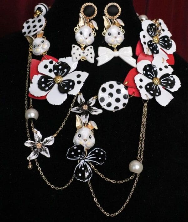 SOLD! 5485 Set Of Polka Dot Trendy Massive Flowers Enamel Bunny Necklace+ Earrings - Image 4