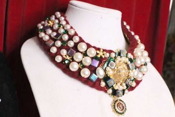 SOLD! 5487 Crochet Pearl Warm Lion Collar Necklace - Image 6