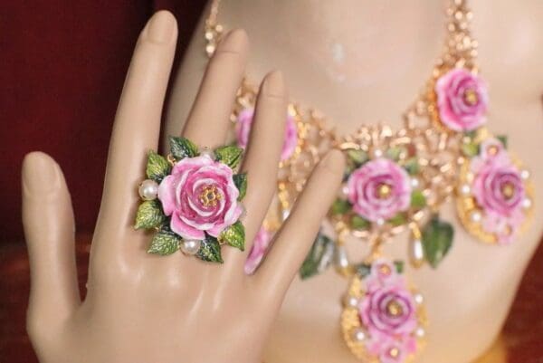 SOLD! 5505 Hand Painted Rose Leaf Elegant Cocktail Adjustable Ring - Image 3
