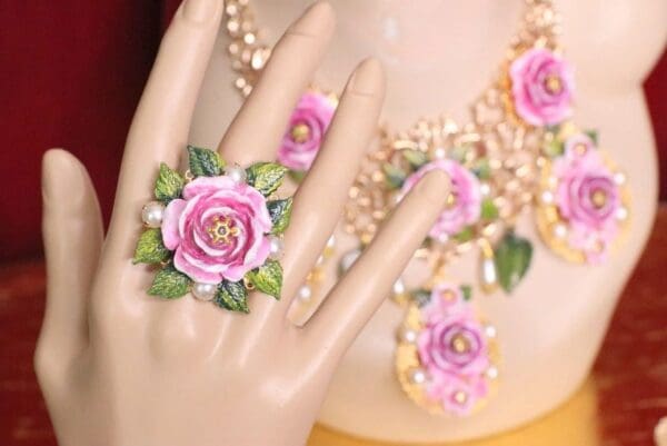 SOLD! 5505 Hand Painted Rose Leaf Elegant Cocktail Adjustable Ring - Image 4