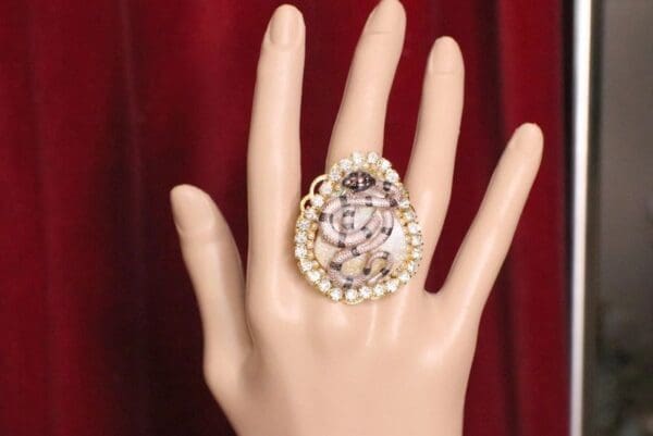SOLD! 5506 Mother OF Pearls Glitter Snake Cocktail Adjustable Ring - Image 3