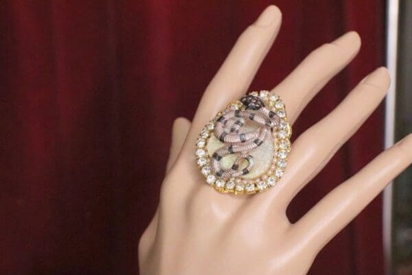 SOLD! 5506 Mother OF Pearls Glitter Snake Cocktail Adjustable Ring - Image 8