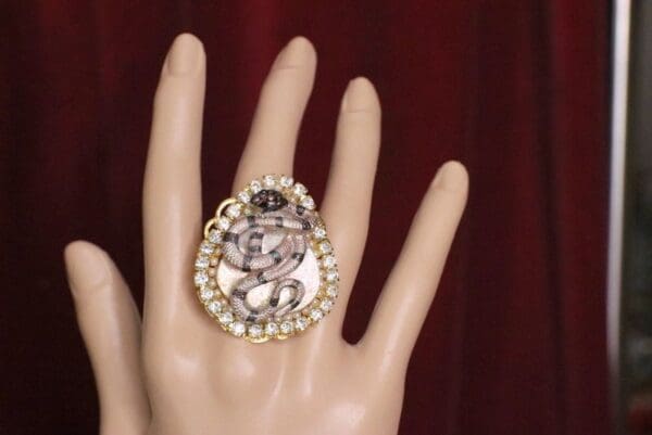 SOLD! 5506 Mother OF Pearls Glitter Snake Cocktail Adjustable Ring - Image 9